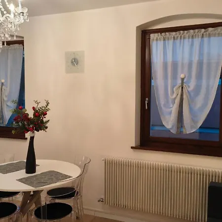 Sottocastello 1 Apartament *