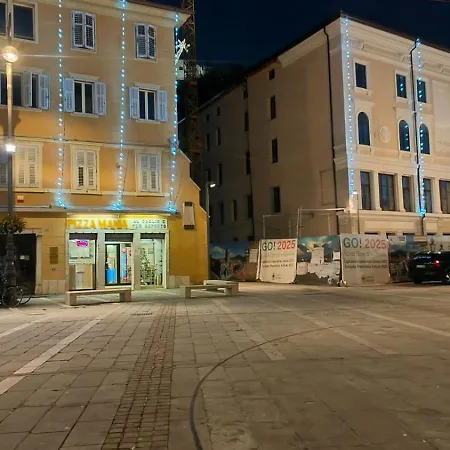 Sottocastello 1 *